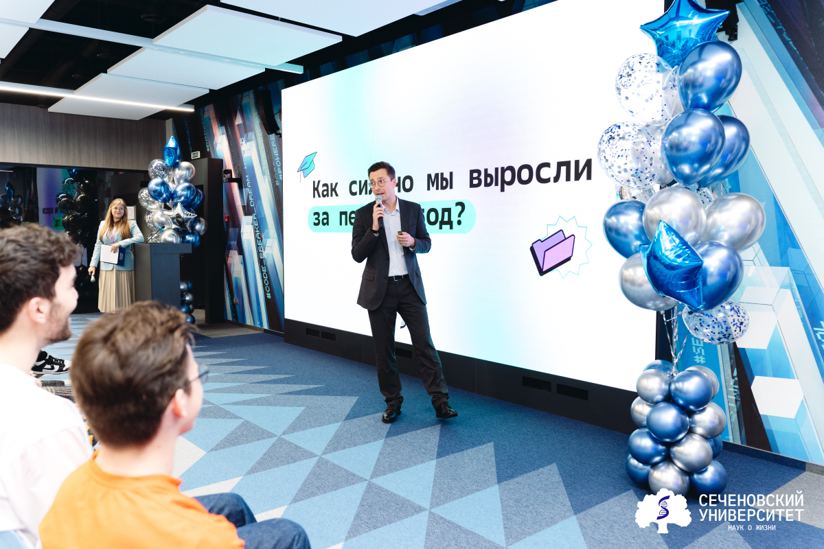 Лечить кодом, программировать здоровье: «Школа 21. Сеченов» отметила год со дня открытия