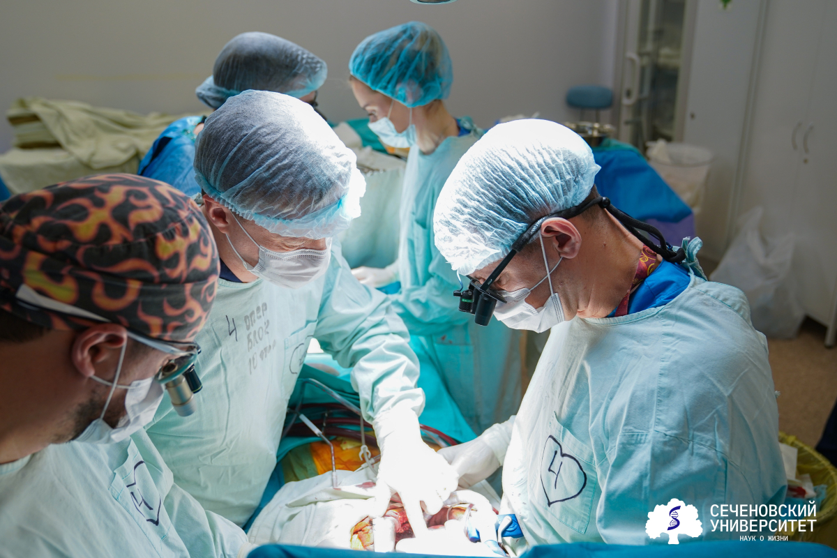 «Механическое сердце»: в Сеченовском Университете впервые установили в сердце пациенту устройство для перекачки крови 