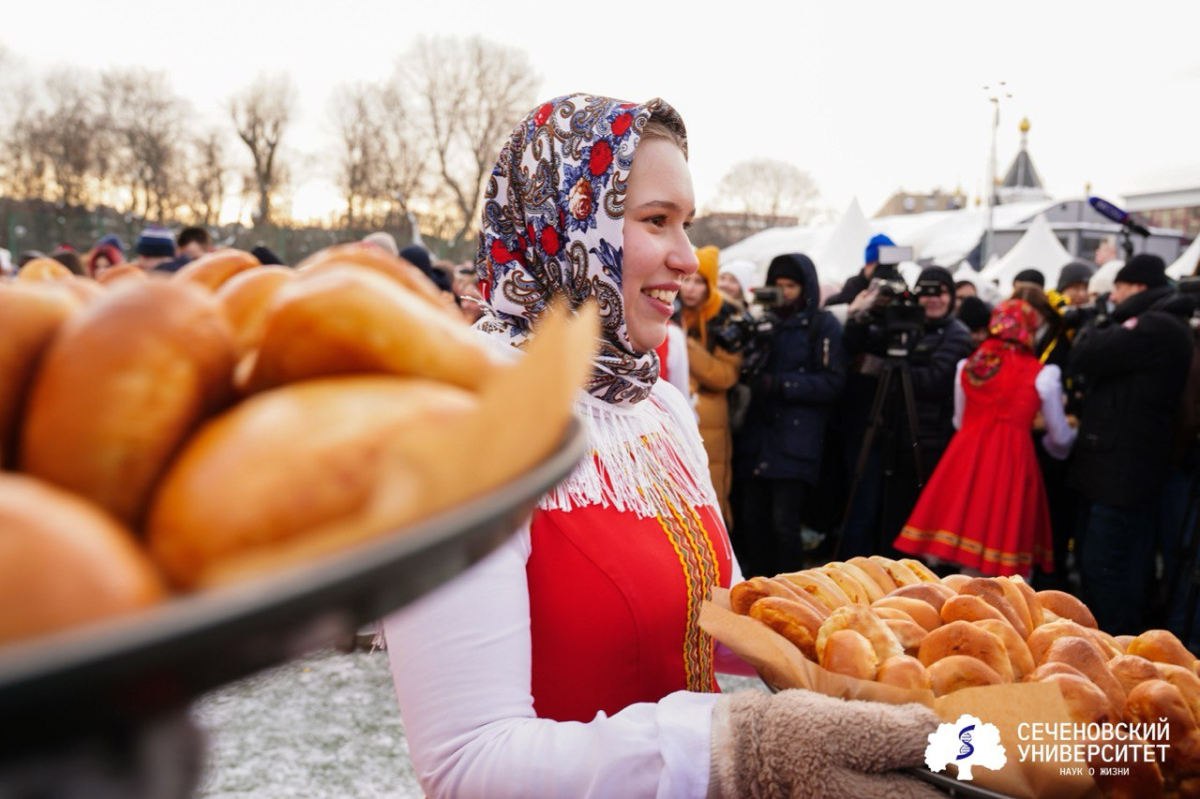 Студенческий фестиваль «Пироги на Пироговской»: самые яркие моменты праздника