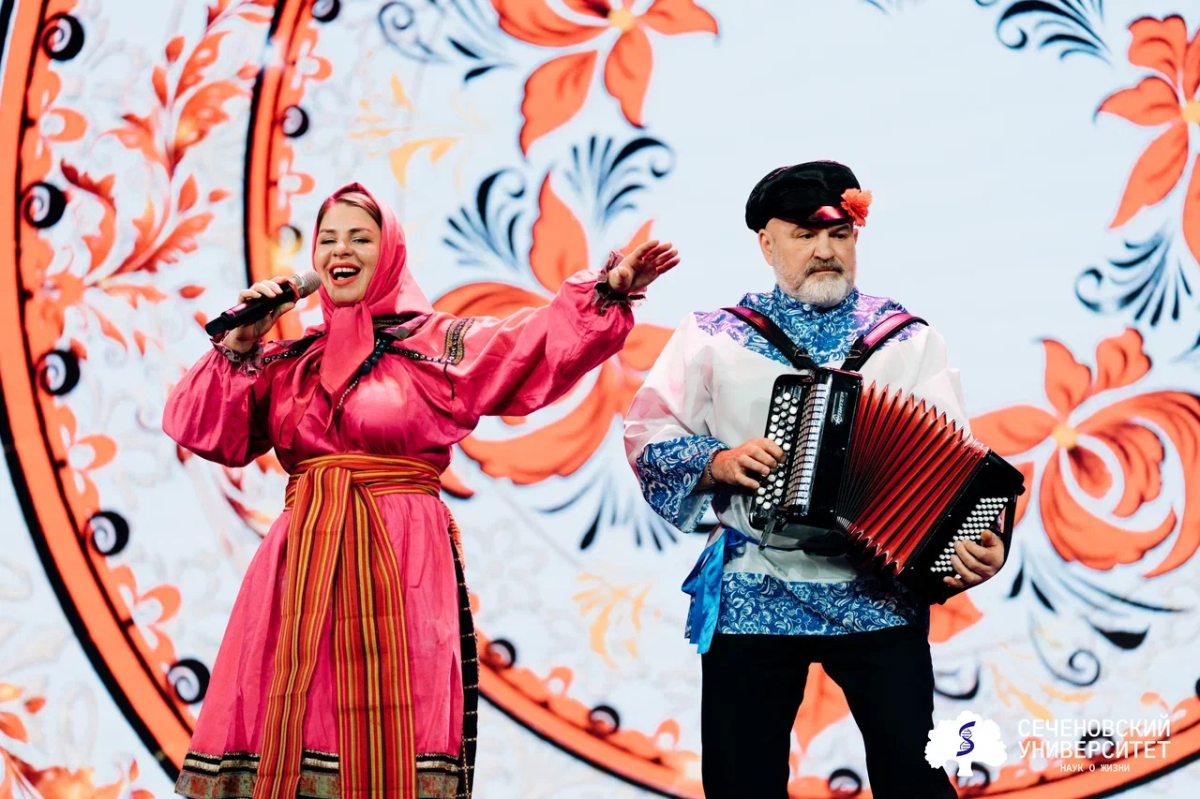В Сеченовском Университете прошел праздничный концерт к Международному женскому дню