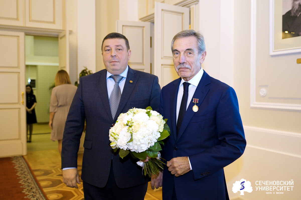 В Сеченовском Университете предложили создать первую в стране Передовую инженерную школу по мРНК-технологиям