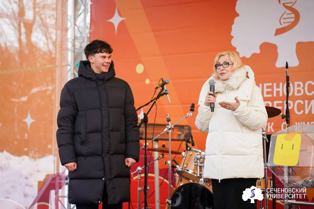 Кто из студентов стал «баловнем судьбы» и кто из преподавателей заслужил «Признание»: в День студента Сеченовский Университет раздавал награды